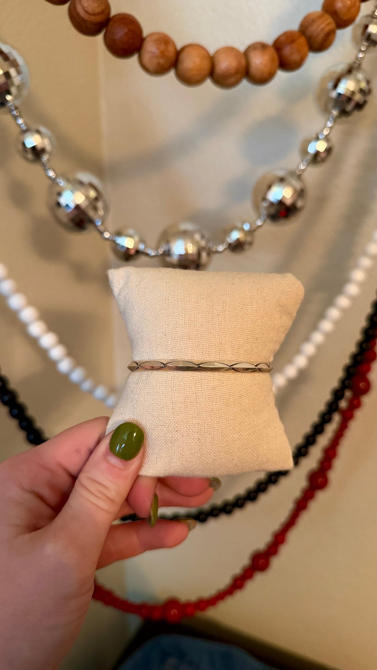 Native made cuff -size 6-7