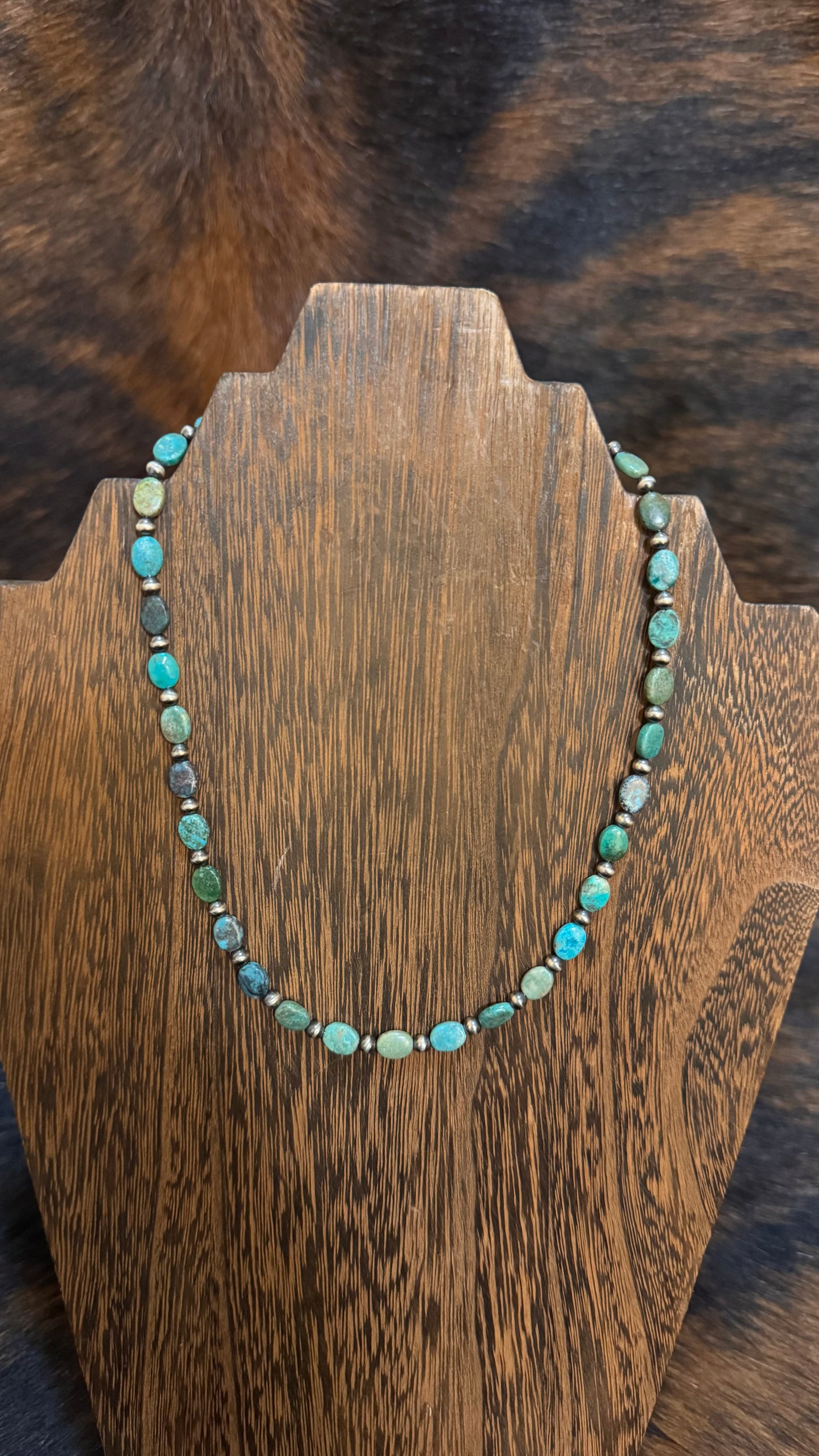 Turquoise oval -17in