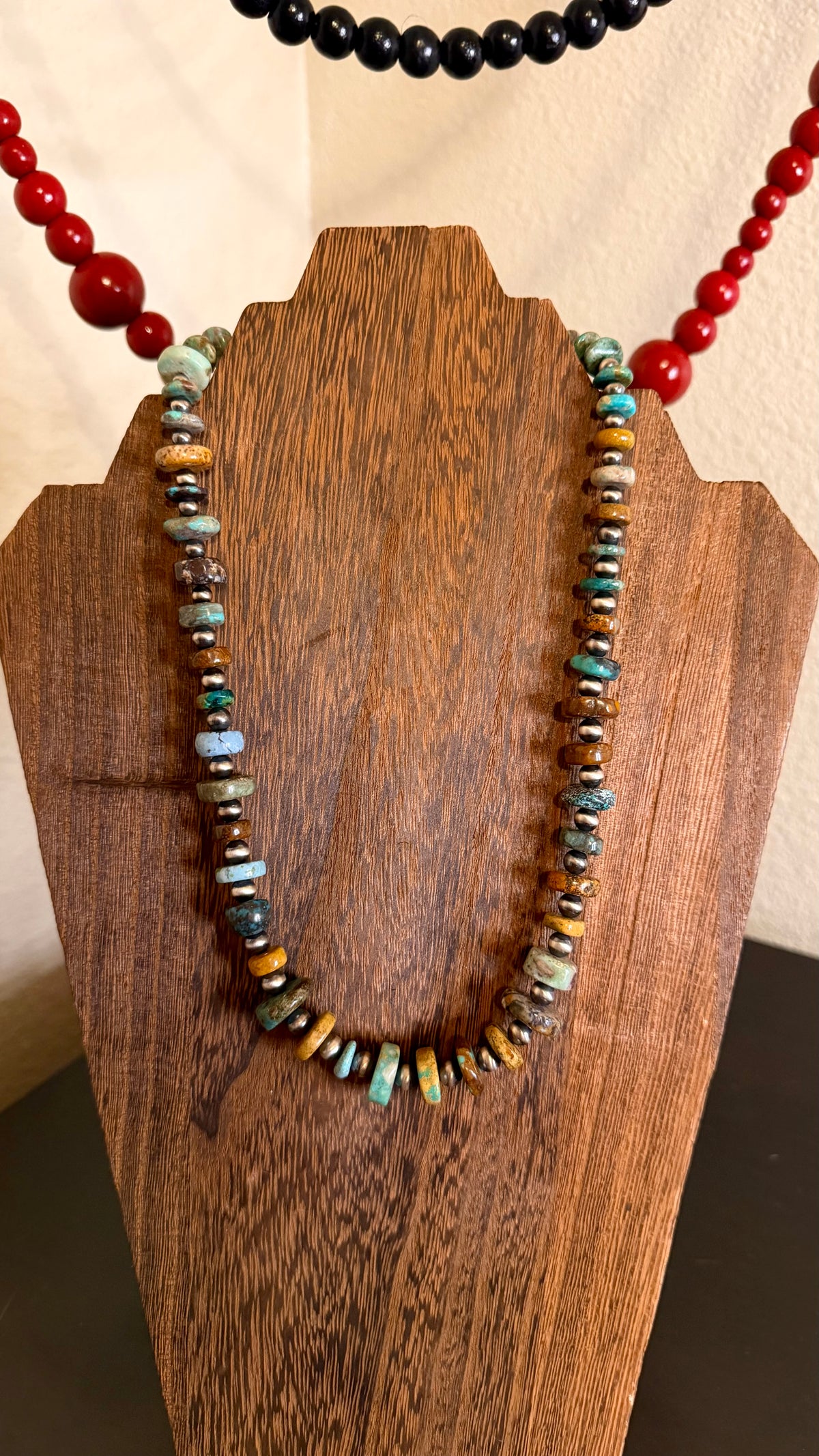 Turquoise necklace- 20in + 2in ext
