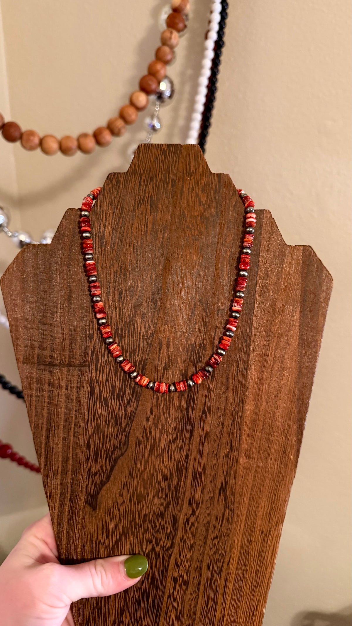 Red spiny stacker-15in