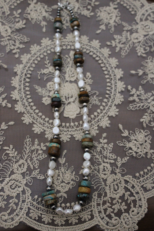Chunky pearls -21in + 2in ext