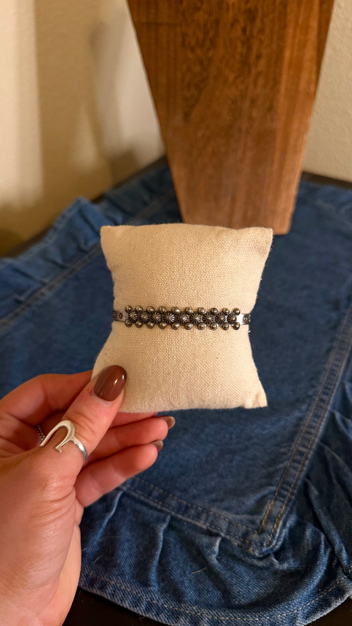 Vintage sterling silver cuff -6in