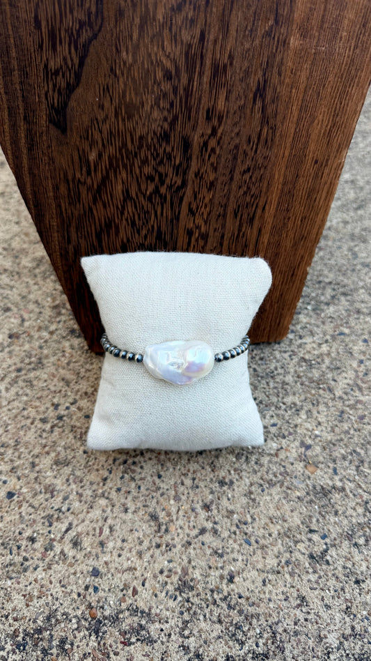 Pearl bracelet -7in + 2in ext