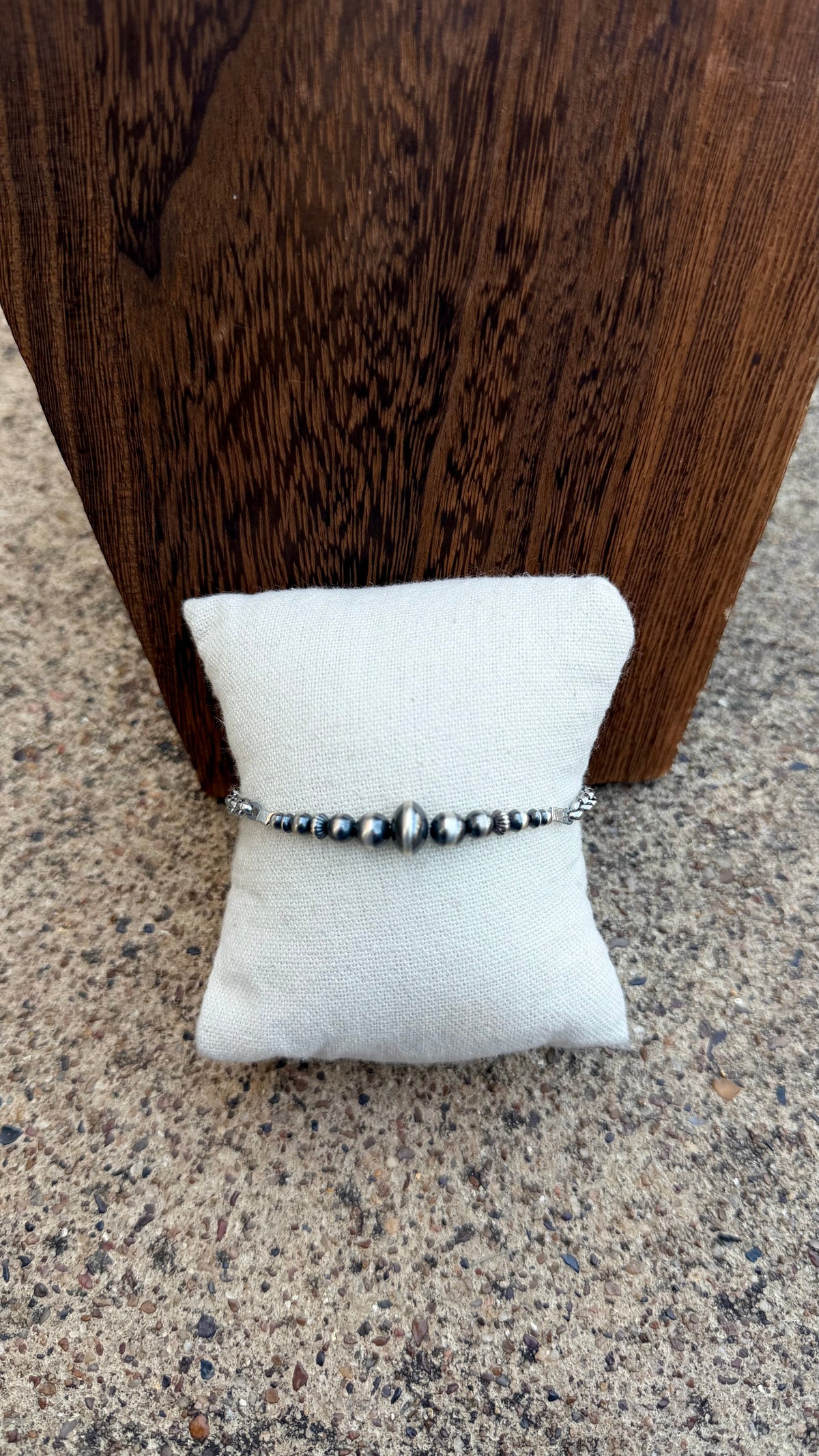 Half bar bracelet -6.25in + 2in ext