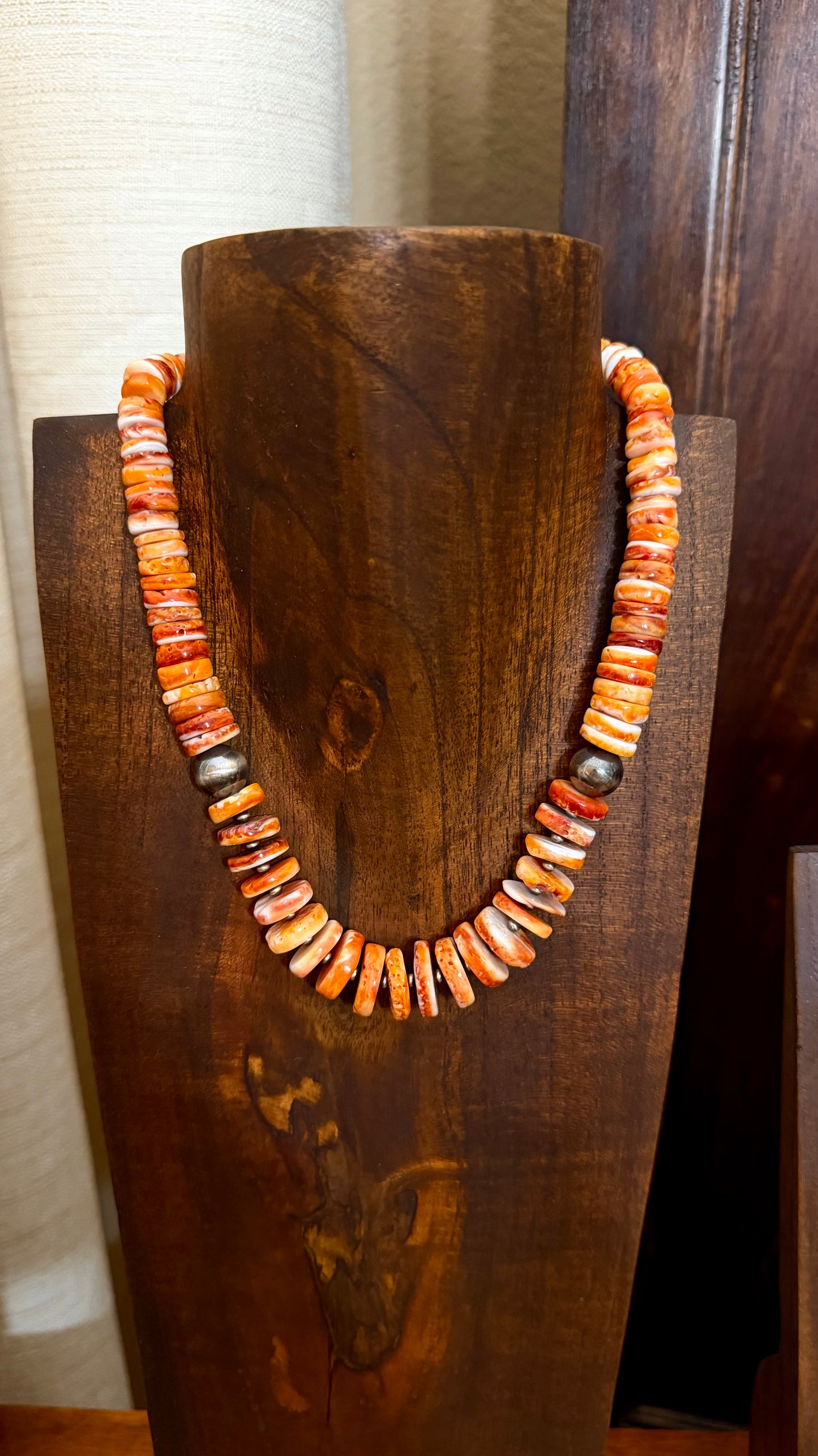 The Shelly- 17in + 2in ext MADE TO ORDER