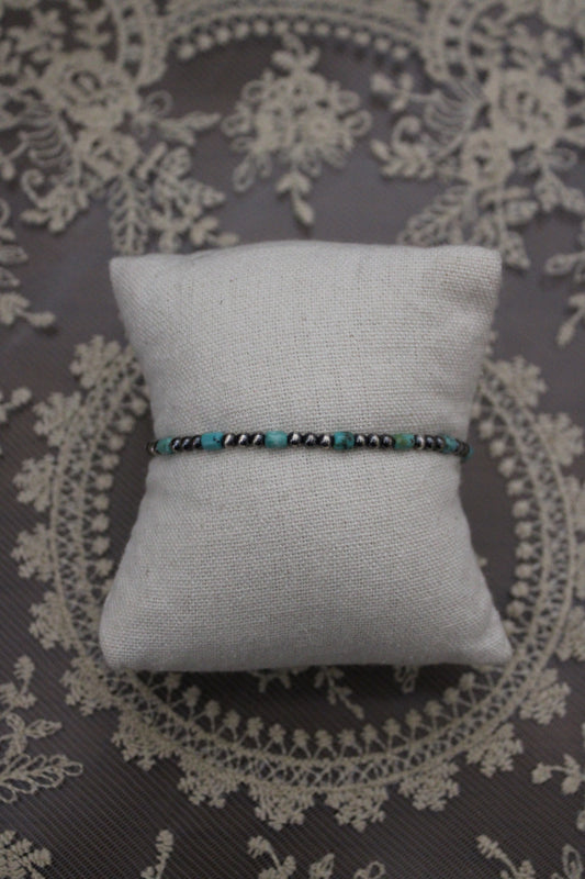 Turquoise bracelet -7in w/ 2in ext