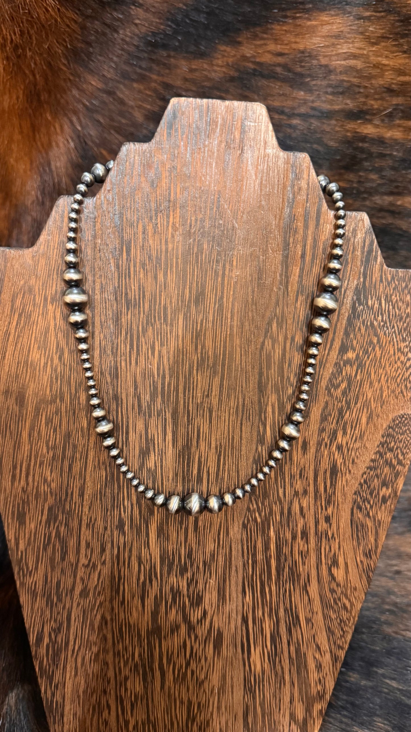 The Ella -17in + 2in ext made to order!