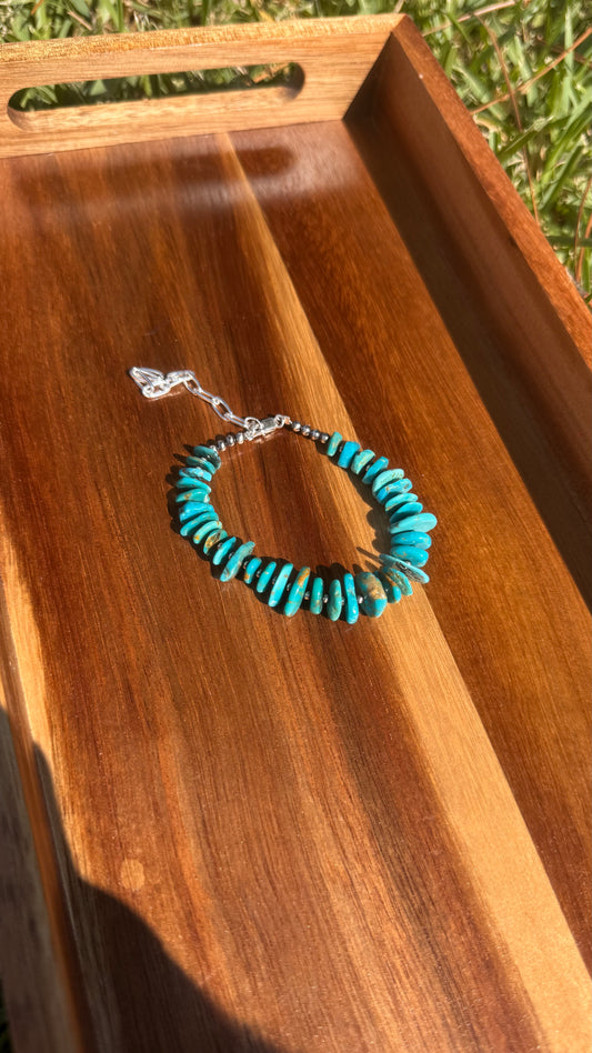 Turquoise chip clasp bracelet