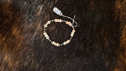 The Blair stretch bracelet